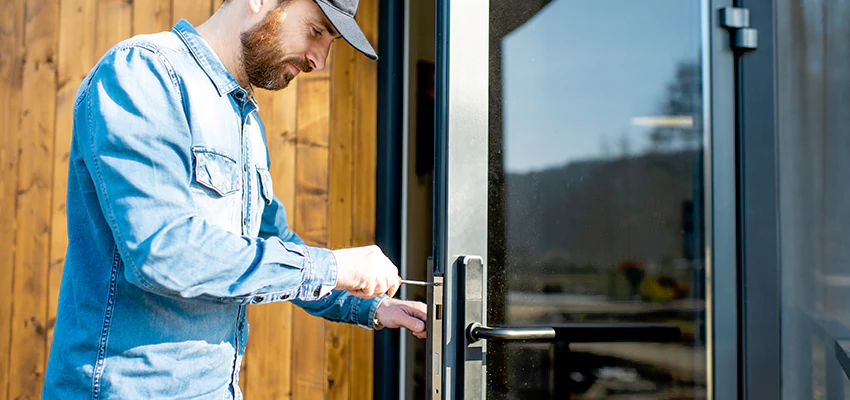 Frameless Glass Storefront Door Locks Replacement in Marysville, CA