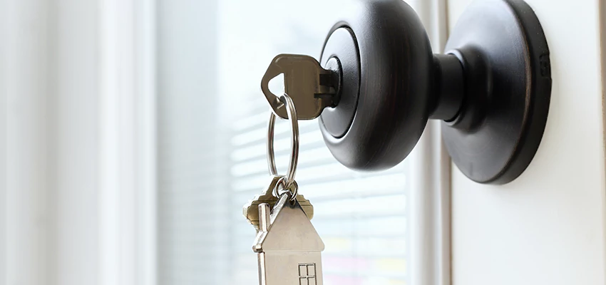 Bifold Door Knob Replacement in Marysville, California